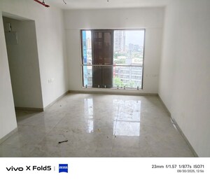 Room in 1 BHK Apartment at IM Applaud 38, Goregaon East – for Sale