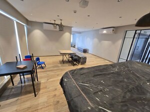  1 BHK Apartment at IM Applaud 38, Goregaon East – for Sale