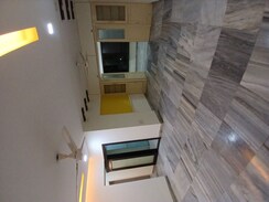 2 BHK + Extra Room Apartment For Rent in Goregaon East