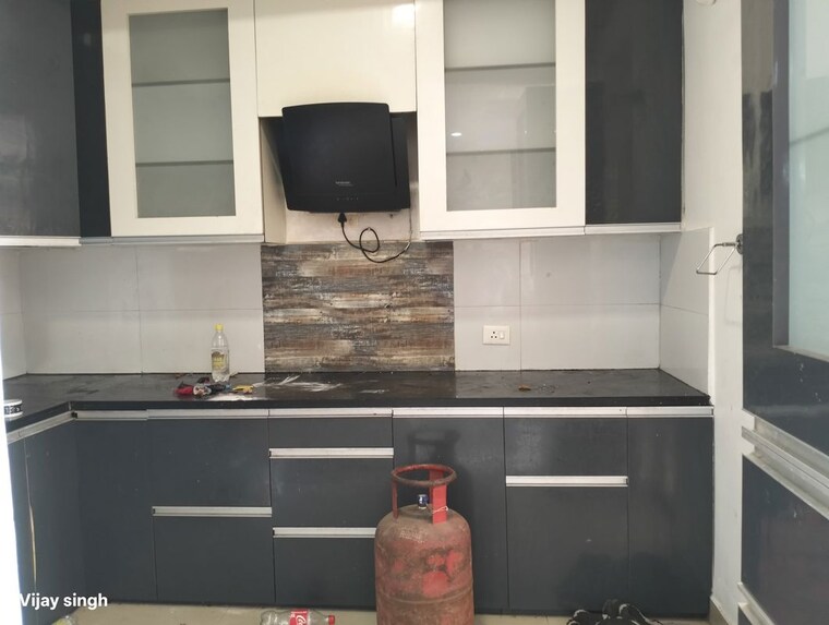 Kitchen, smart-world-gems 2.5 Bedroom 1494 Sq.Ft. Builder Floor In Sector 89 Gurgaon 10274755