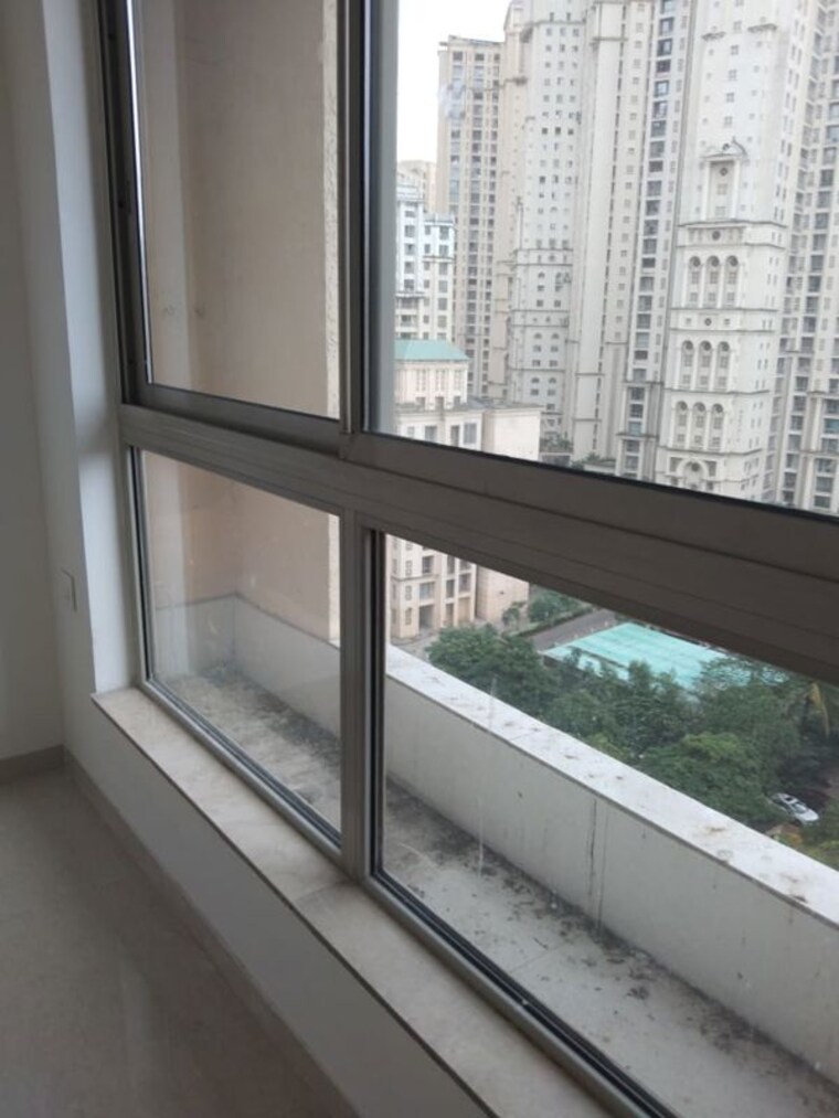 Balcony, hiranandani-estate-rodas-enclave 3 Bedroom 1250 Sq.Ft. Apartment In Ghodbunder Road Thane 10274766