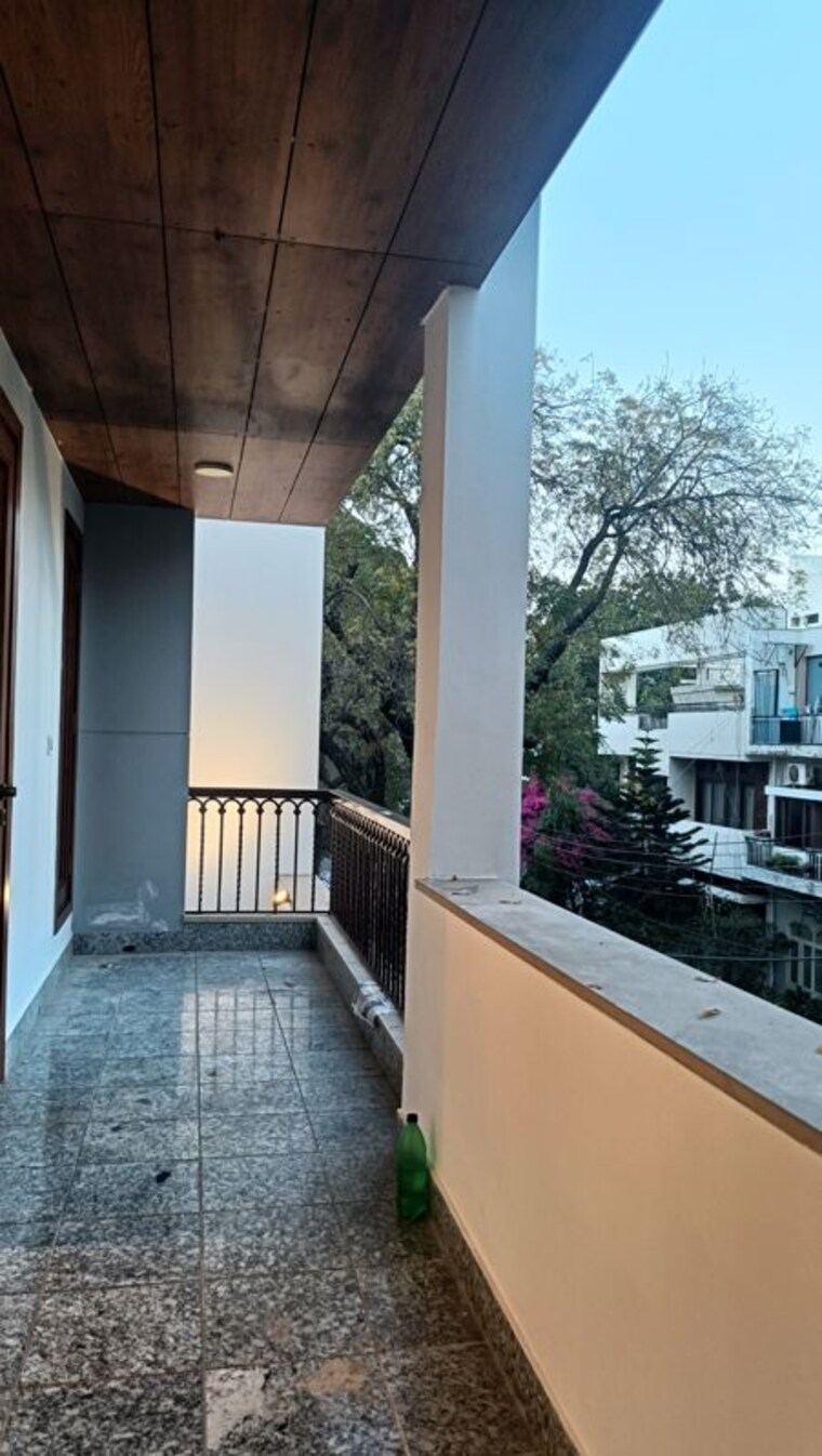 Balcony, saket 3 Bedroom 2000 Sq.Ft. Builder Floor In Saket Delhi 10274767