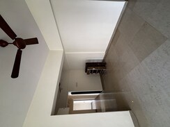 2 BHK Apartment For Rent in Riddhi Garden