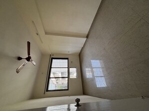 Bedroom in 2 BHK Apartment at Riddhi Garden, Malad East – for Rent