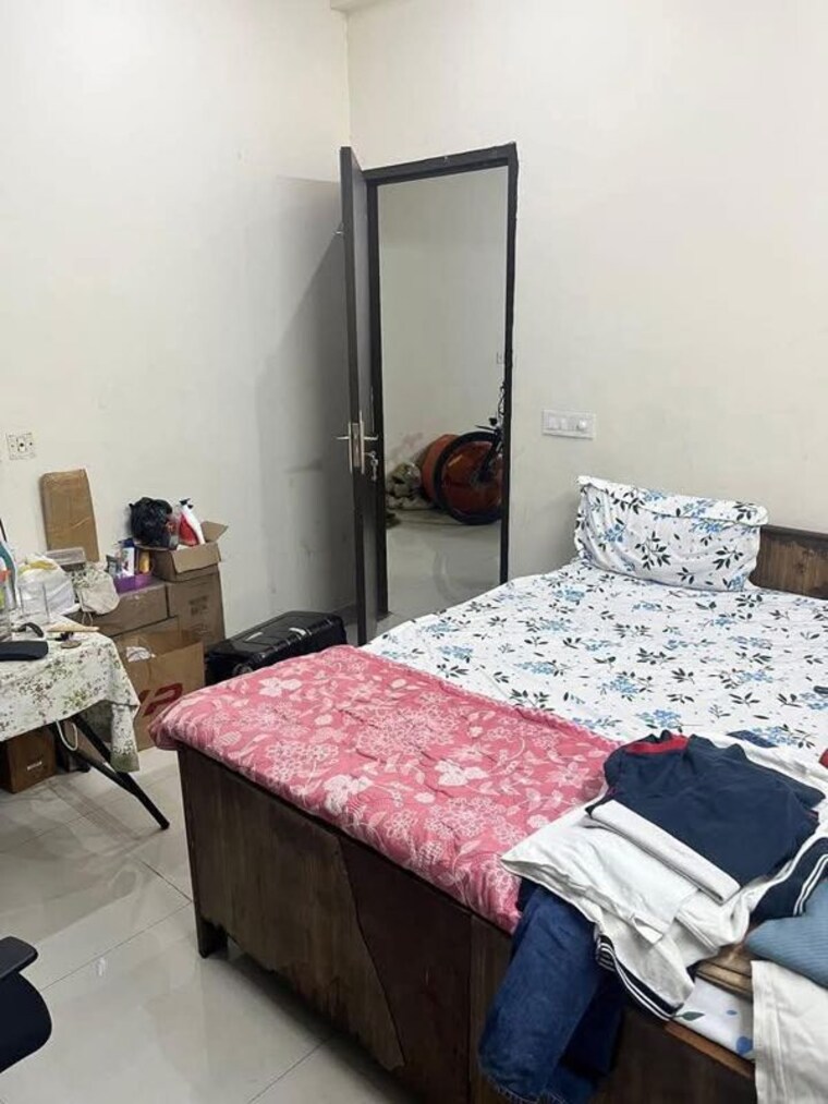 Bedroom, ip extension 3 Bedroom 1250 Sq.Ft. Apartment In Ip Extension Delhi 10274789