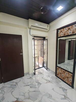 Bedroom in 1 BHK Apartment at Shrinivas Tower, Lower Parel – for Rent