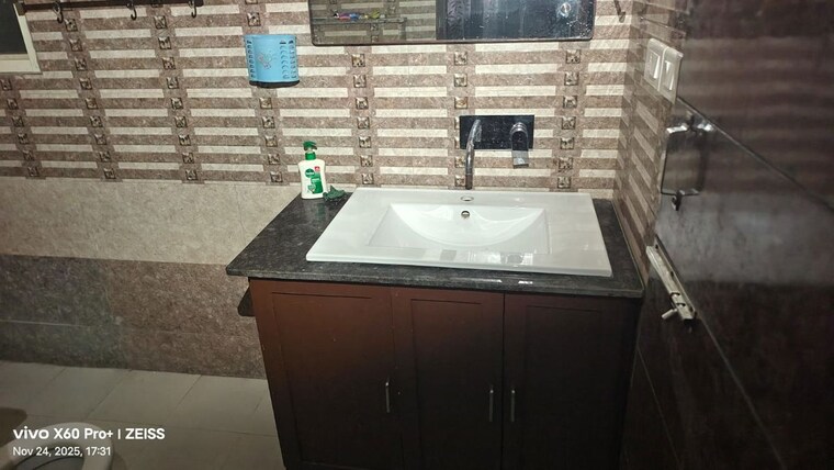Kitchen, risland-sky-mansion 2 Bedroom 1000 Sq.Ft. Builder Floor In Chattarpur Delhi 10274803