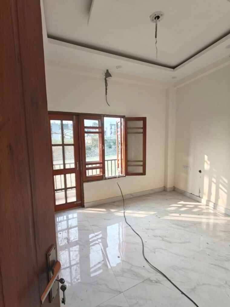 Room, sikka-kaamna-greens 2 Bedroom 850 Sq.Ft. Apartment In Sector 143a Noida Noida 10274847