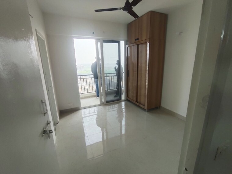 Room, signature-global-proxima 2 Bedroom 645 Sq.Ft. Apartment In Sector 89 Gurgaon 10274861
