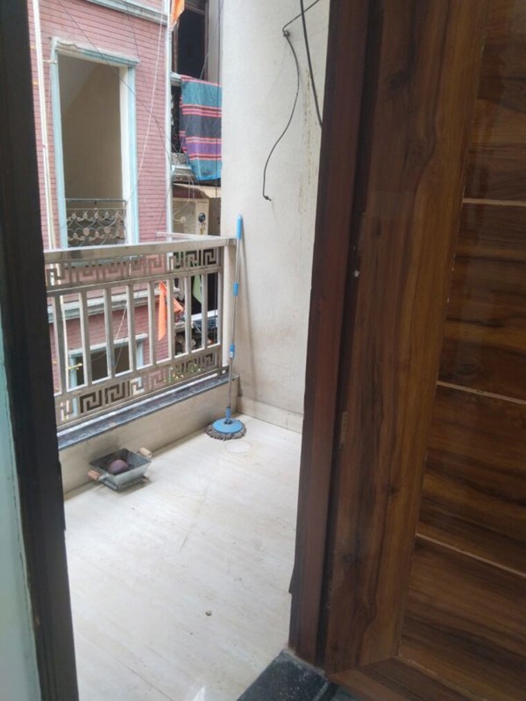 Balcony, govindpuri 2 Bedroom 552 Sq.Ft. Builder Floor In Govindpuri Delhi 10274890