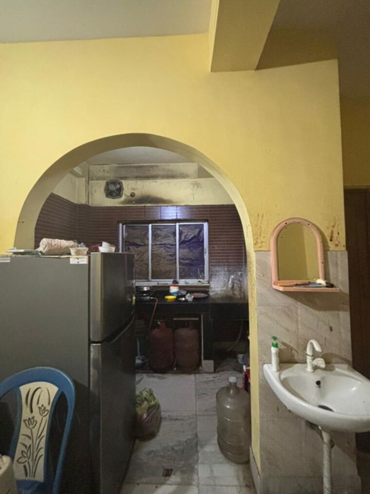 Kitchen, amr-icon 2 Bedroom 780 Sq.Ft. Apartment In Nayabad Kolkata 10274882