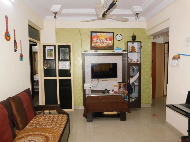 Living Room, ankur-building 1.5 Bedroom 750 Sq.Ft. Apartment In Malad West Mumbai 10274915