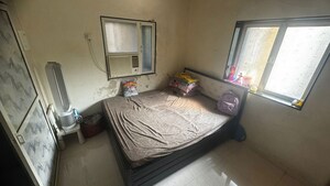 Bedroom in 1.5 BHK Apartment at Ankur Building, Malad West – for Rent