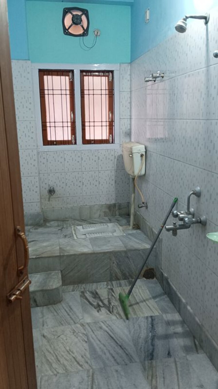 Bathroom, six mile 2 Bedroom 1000 Sq.Ft. Villa In Six Mile Guwahati 10274926