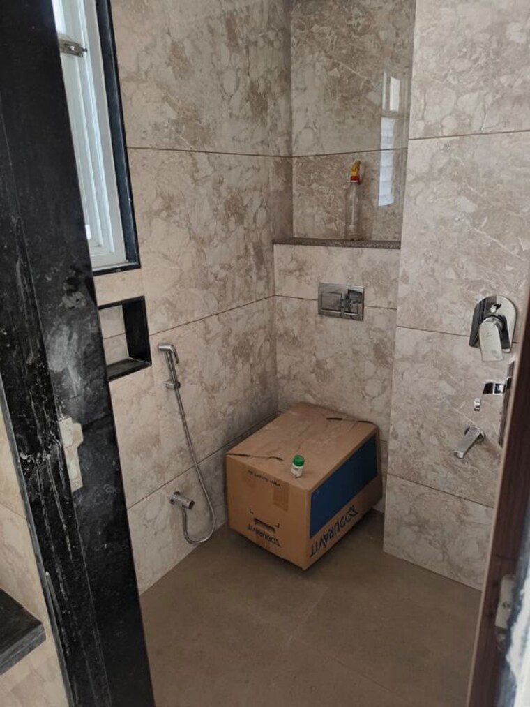 Bathroom, vijay-kunj-apartment 4 Bedroom 2600 Sq.Ft. Apartment In Kothrud Pune 10274931