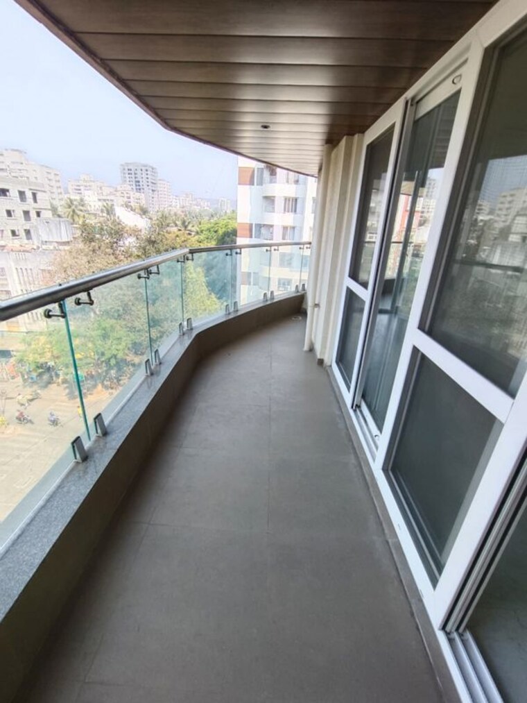 Balcony, vijay-kunj-apartment 4 Bedroom 2600 Sq.Ft. Apartment In Kothrud Pune 10274931