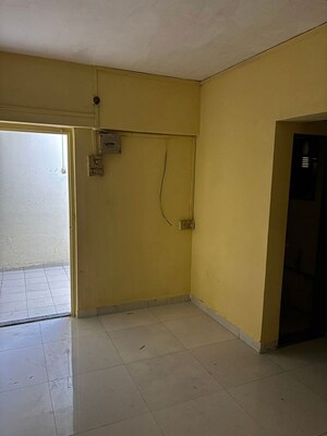 Room in 1 BHK Apartment at Jai Ambe Society, Chembur – for Rent