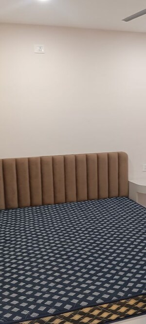 Bedroom in 1 BHK Villa at Six Mile – for Rent