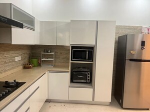 Kitchen in 4 BHK Builder Floor at Unitech South City 1, South City 1 – for Rent