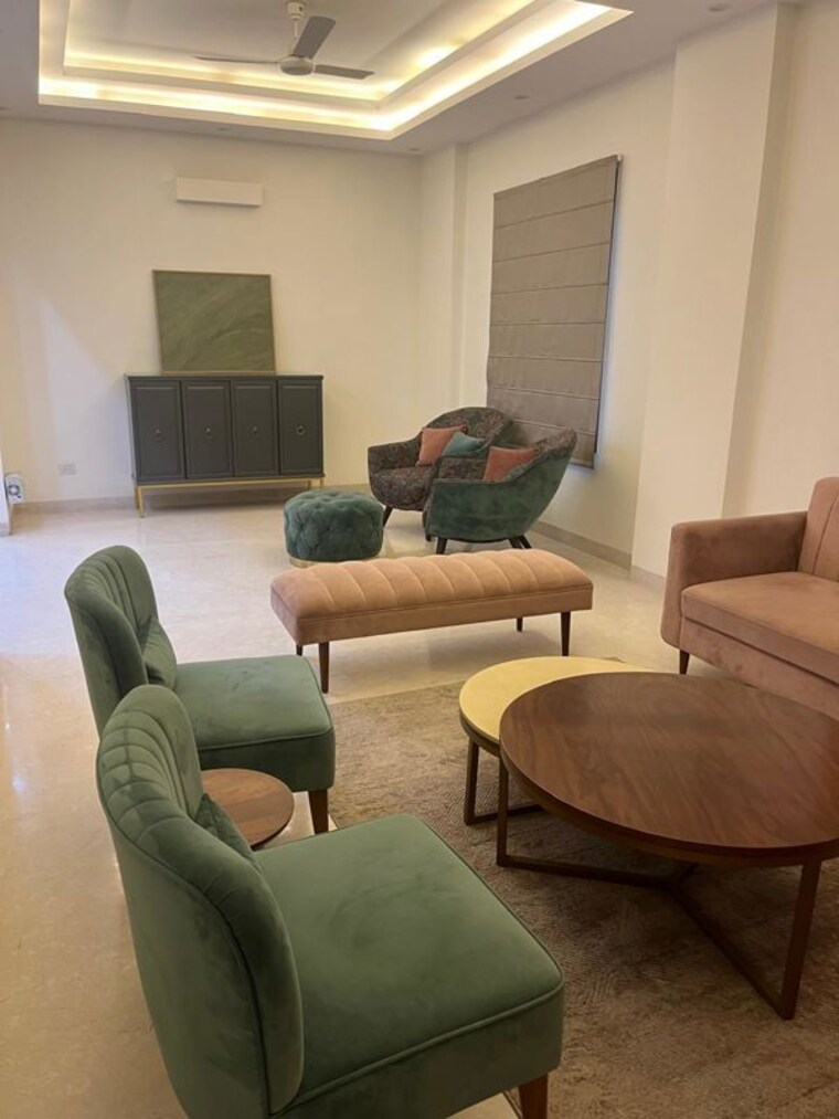 Living Room, unitech-south-city-1 4 Bedroom 3200 Sq.Ft. Builder Floor In South City 1 Gurgaon 10274961