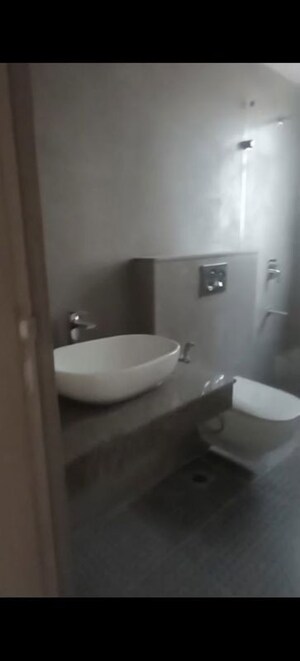 Bathroom in 4 BHK Apartment at Shalimar One World Belvedere Court 3, Gomti Nagar – for Rent