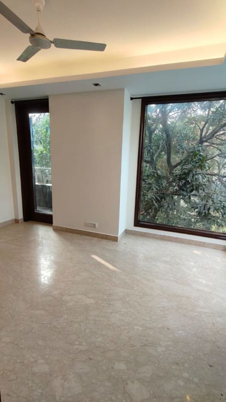 Room, saket 3 Bedroom 1850 Sq.Ft. Builder Floor In Saket Delhi 10274996