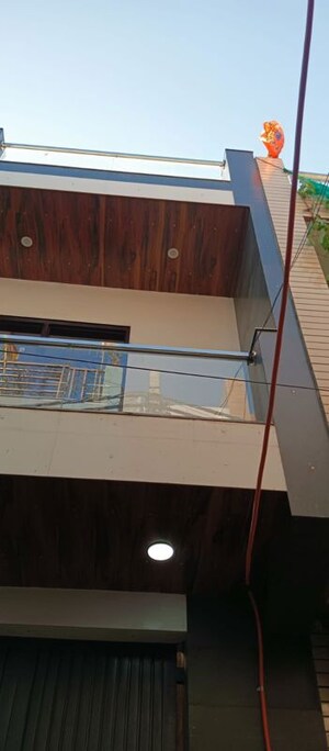 Furnished Amenities in 2 BHK Independent House at Mohan Garden – for Sale