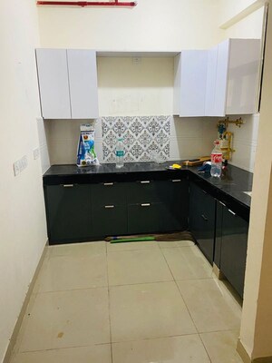 Kitchen in 2.5 BHK Apartment at Bankey Bihari Aggarwal Heights, Raj Nagar Extension – for Rent
