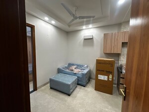 Living Room in 1 BHK Builder Floor at Sector 45 – for Rent