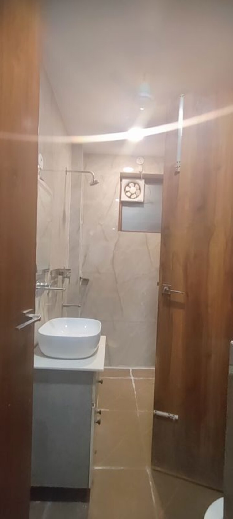 Bathroom, sector 85 3 Bedroom 2250 Sq.Ft. Builder Floor In Sector 85 Faridabad 10274190