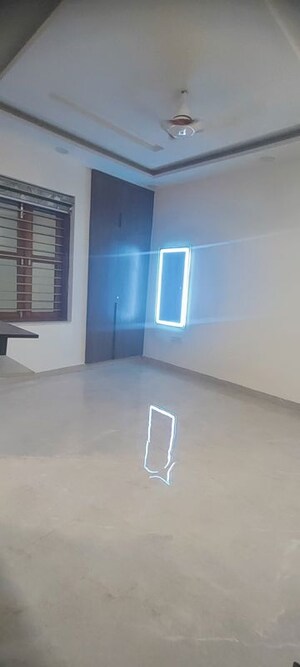 3 BHK Builder Floor For Rent in Sector 85