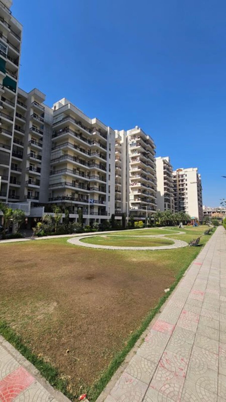 Exterior View, ambala highway 3 Bedroom 1710 Sq.Ft. Apartment In Ambala Highway Zirakpur 10275062