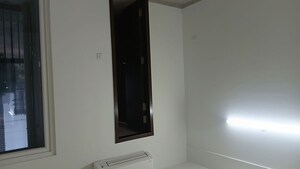Room in 3 BHK Apartment at Smart World Orchard, Sector 61 – for Sale