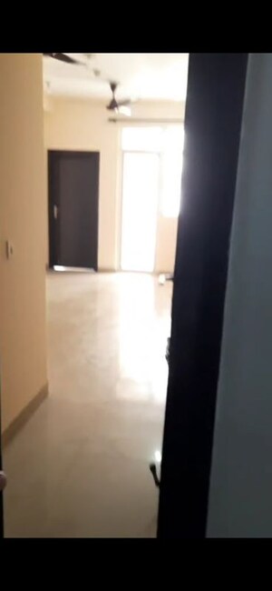 Building Lobby in 2.5 BHK Apartment at Ajnara Le Garden Prime Tower, Sector 16b Greater Noida – for Rent