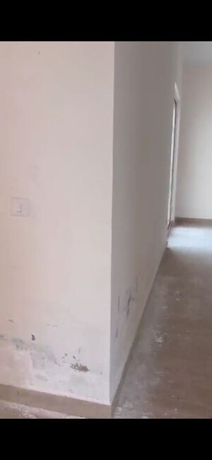 Building Lobby in 2.5 BHK Apartment at Ajnara Le Garden Prime Tower, Sector 16b Greater Noida – for Rent