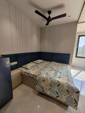 Bedroom in 1 RK Builder Floor at Sector 52 – for Rent