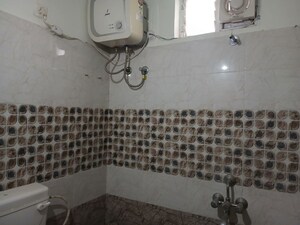 Bathroom in 3 BHK Apartment at Classic Residency Upperpalli, Upparpalli – for Sale