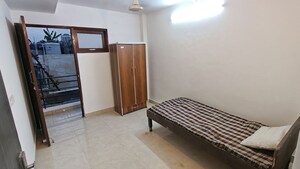 Room in 1 RK Builder Floor at Malviya Nagar – for Rent