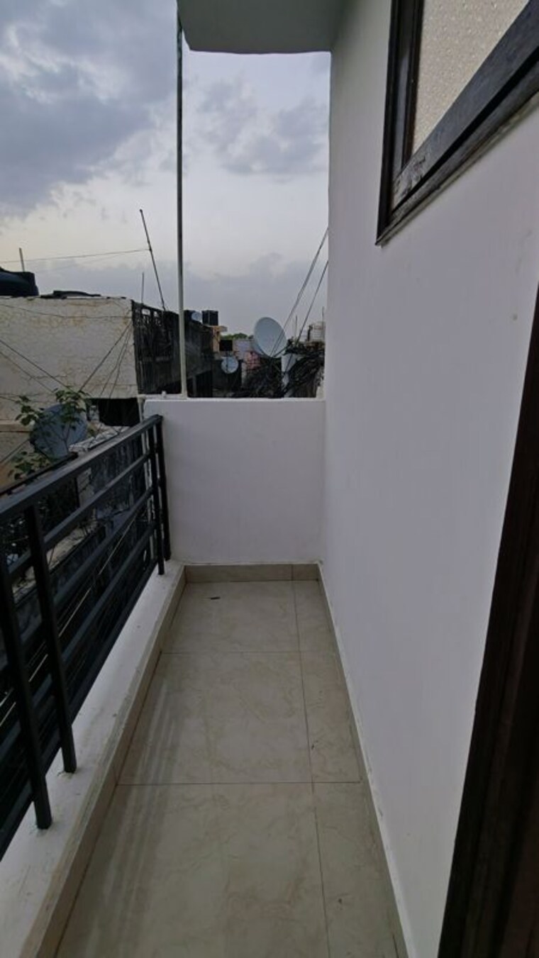 Balcony, malviya nagar 1 RK 500 Sq.Ft. Builder Floor In Malviya Nagar Delhi 10275159