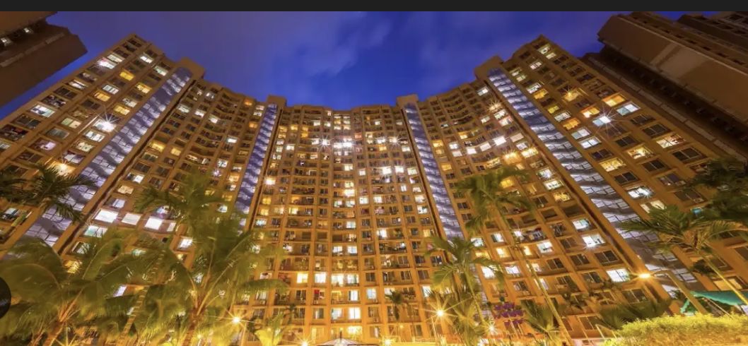 2 BHK 645 Sq.Ft. Apartment in Gurukrupa Marina Enclave