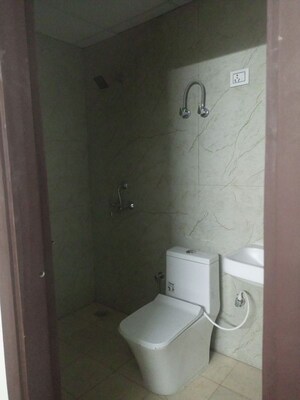 Bathroom in 1 BHK Builder Floor at Sunshine Apartments Sector 73, Sector 73 – for Sale