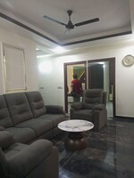 1 BHK + Pooja Room 650 Sq.Ft. Builder Floor in Sunshine Apartments Sector 73