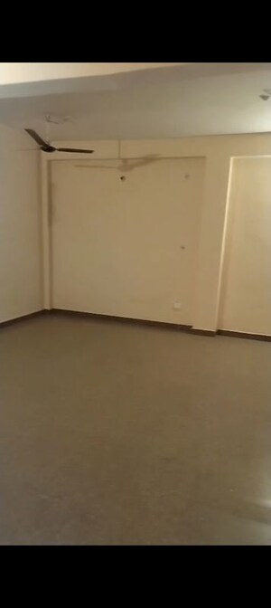  Shop For Rent in New Shiv Puri