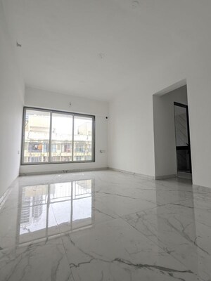 Room in 1 BHK Apartment at Dharti Presidio, Malad West – for Rent