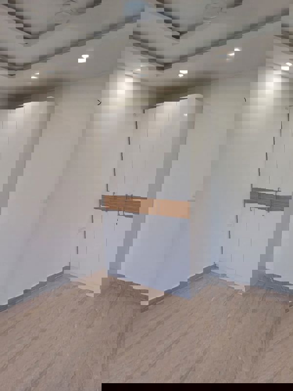 3 BHK 150 Sq.Yd. Builder Floor in BPTP District Phase 2