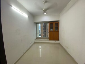Room in 2.5 BHK Apartment at DB Orchid Woods, Goregaon East – for Sale
