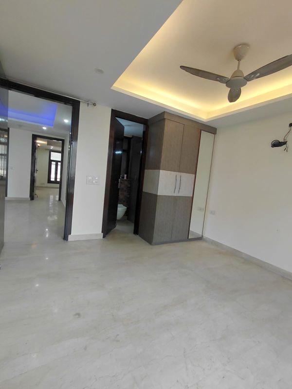 3 BHK + Servant Room Builder Floor For Rent in Sushant Lok I