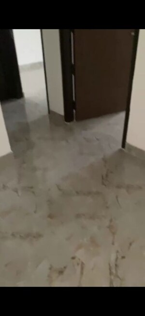 Room in 3 BHK Apartment at Eros Sampoornam III, Sector 2 Greater Noida – for Rent