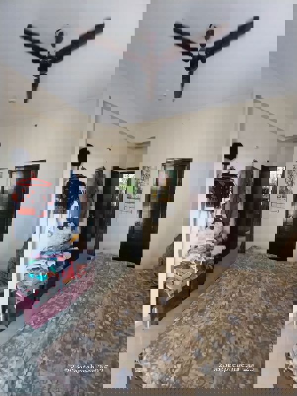 4 BHK + Extra Room 2425 Sq.Ft. Apartment in Unitech Cascades