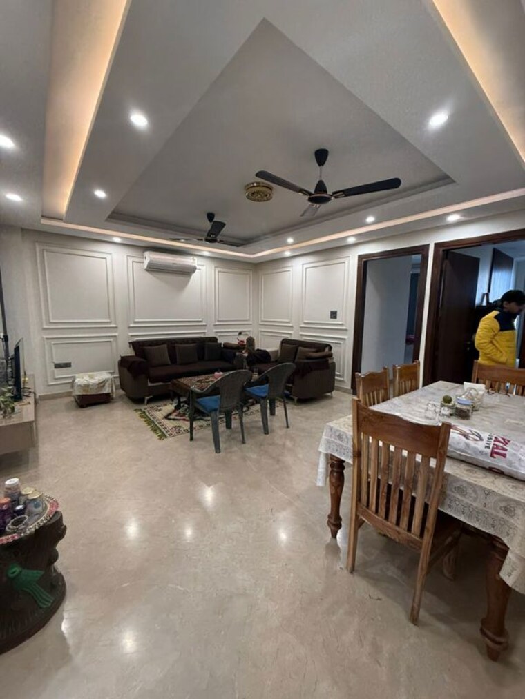 Gym, sushant lok ii 3 Bedroom 184 Sq.Yd. Builder Floor In Sushant Lok ii Gurgaon 10275394